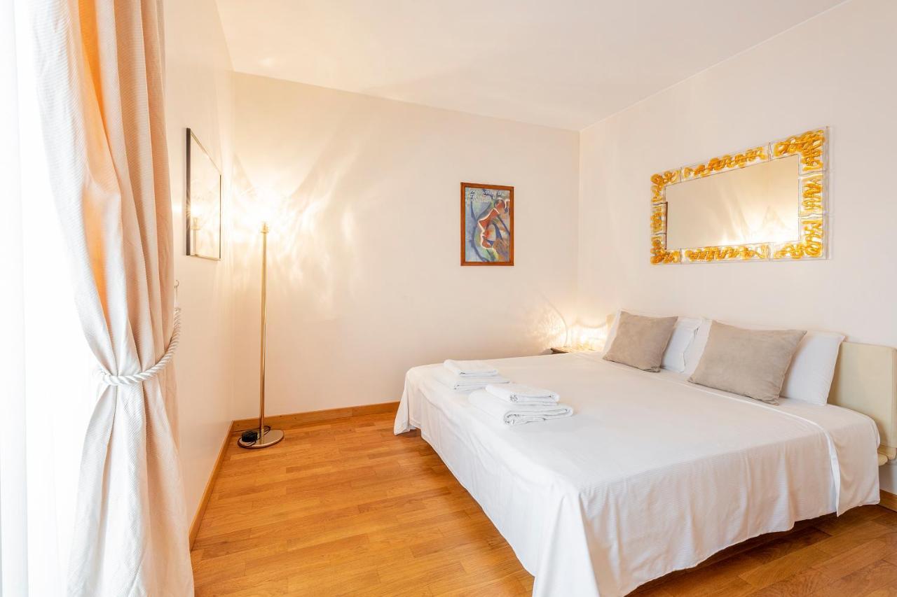 Milan Royal Suites - Centro Duomo Extérieur photo