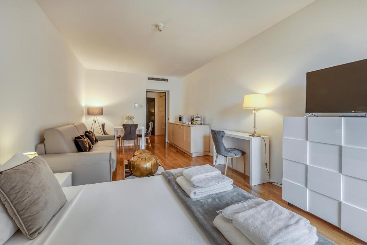 Milan Royal Suites - Centro Duomo Extérieur photo
