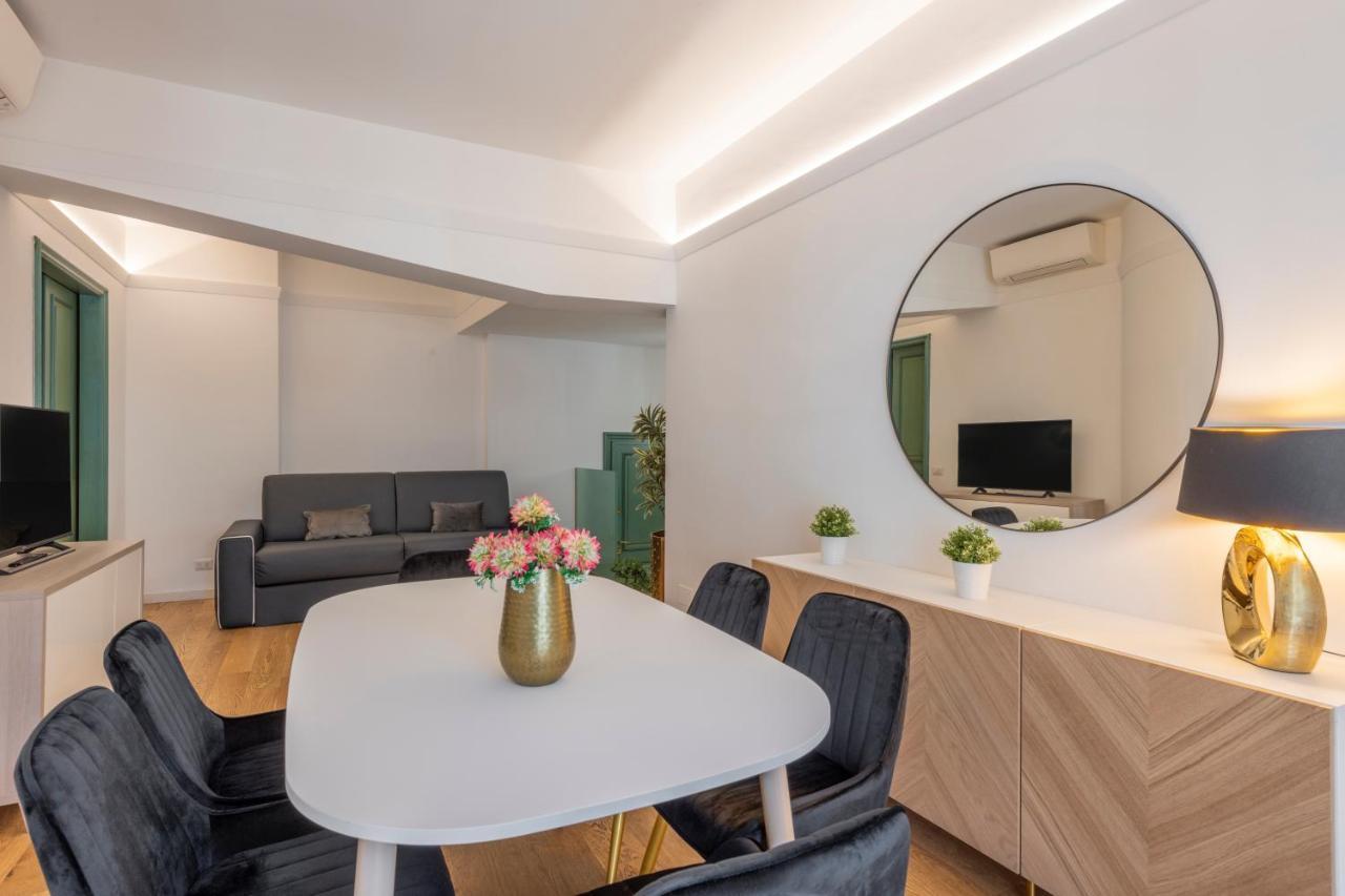 Milan Royal Suites - Centro Duomo Extérieur photo