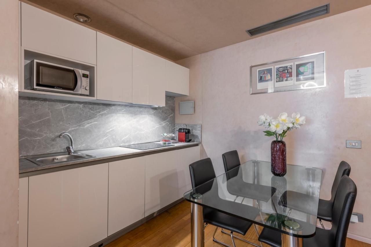 Milan Royal Suites - Centro Duomo Extérieur photo