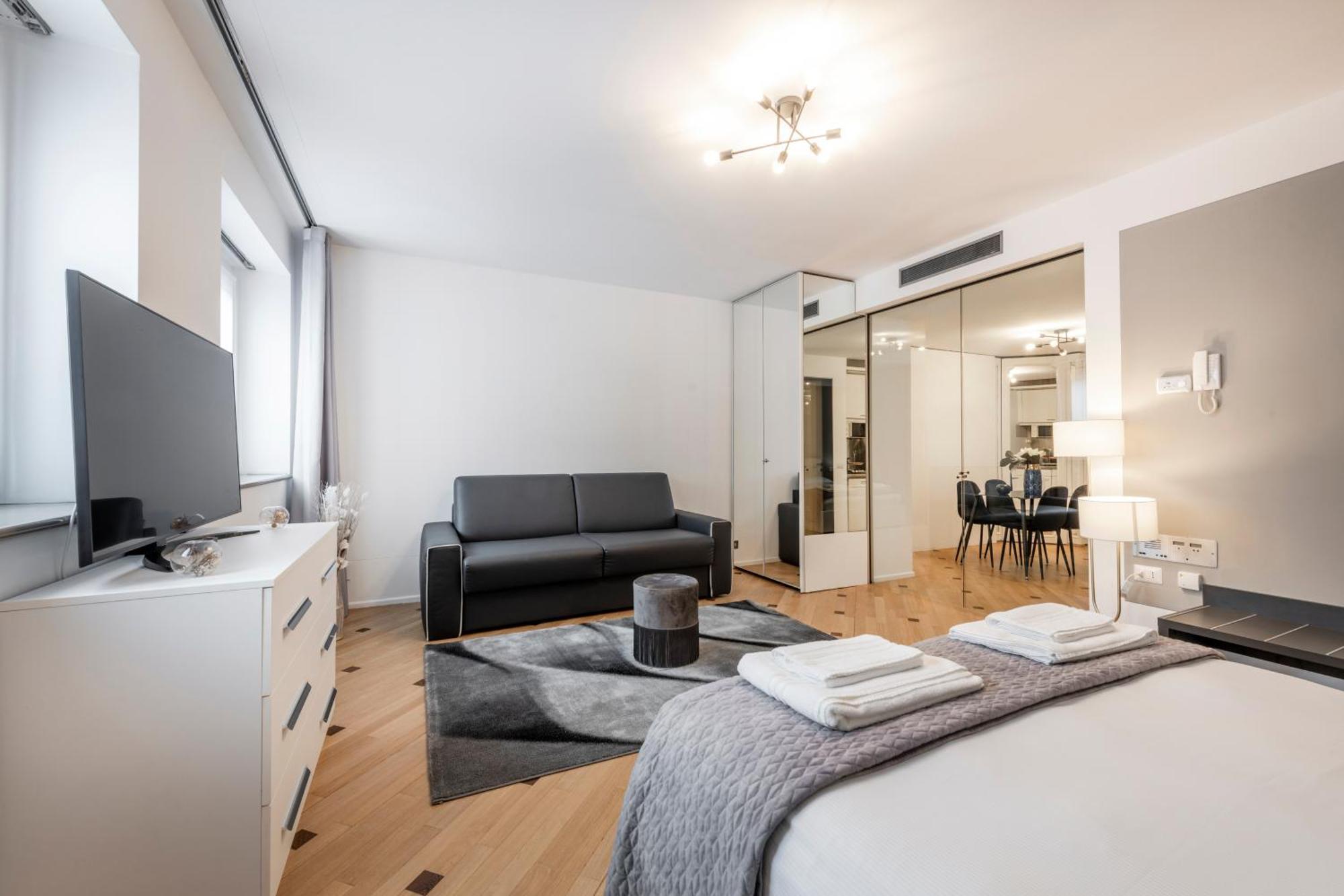 Milan Royal Suites - Centro Duomo Extérieur photo