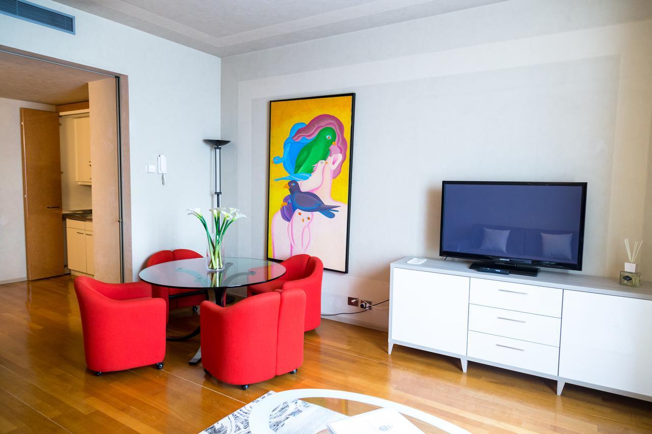 Milan Royal Suites - Centro Duomo Extérieur photo